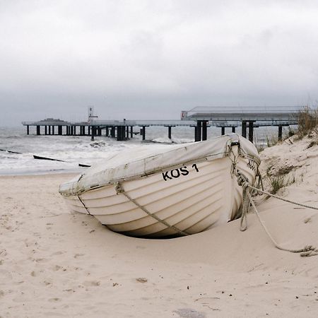 The Breeze Aparthotel Heringsdorf  Exterior photo The pier at the Baltic Sea