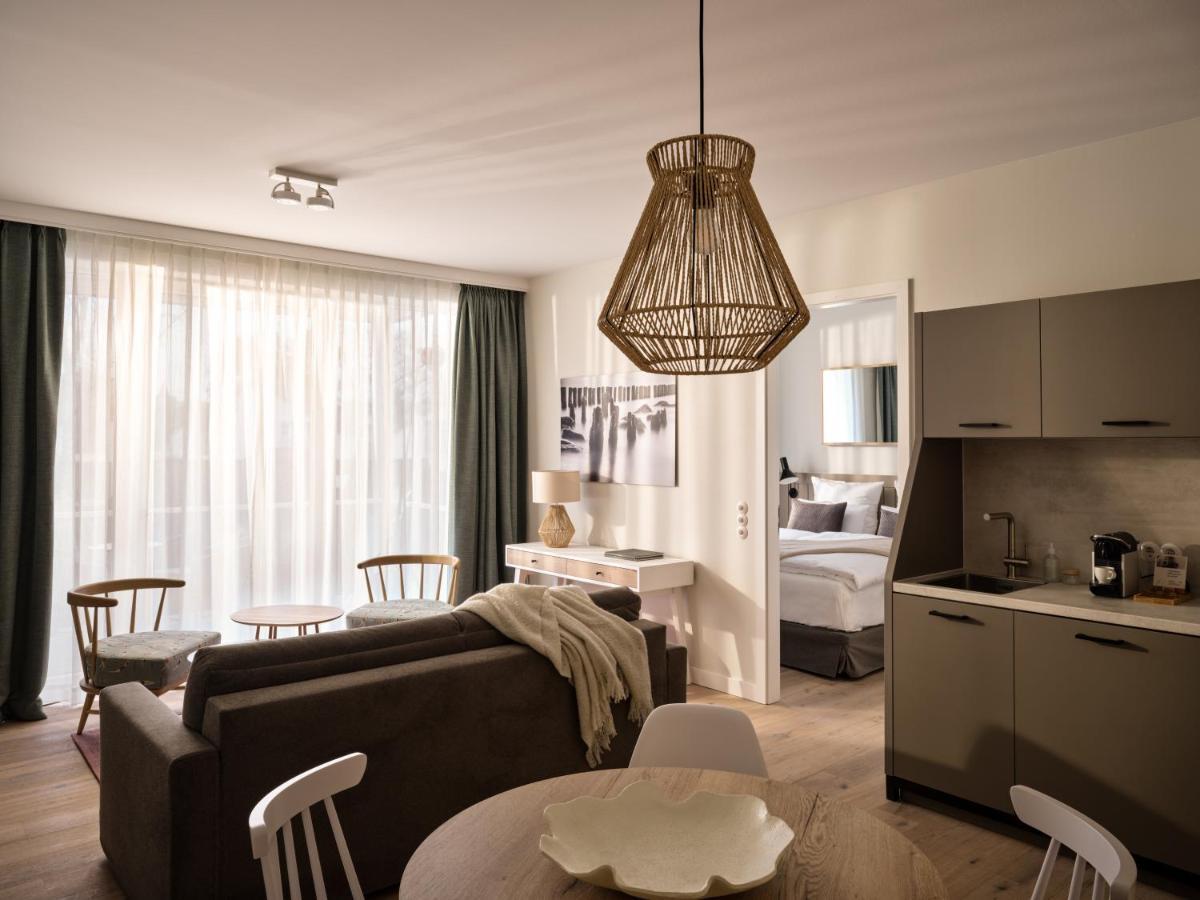 The Breeze Aparthotel Heringsdorf  Exterior photo A typical apartment at the hotel