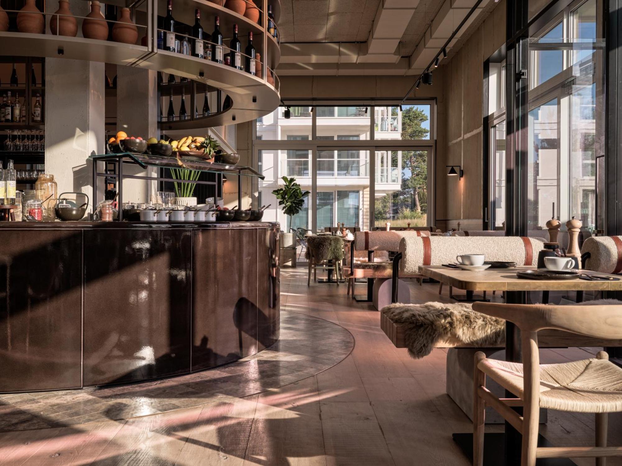 The Breeze Aparthotel Heringsdorf  Exterior photo Interior of the restaurant