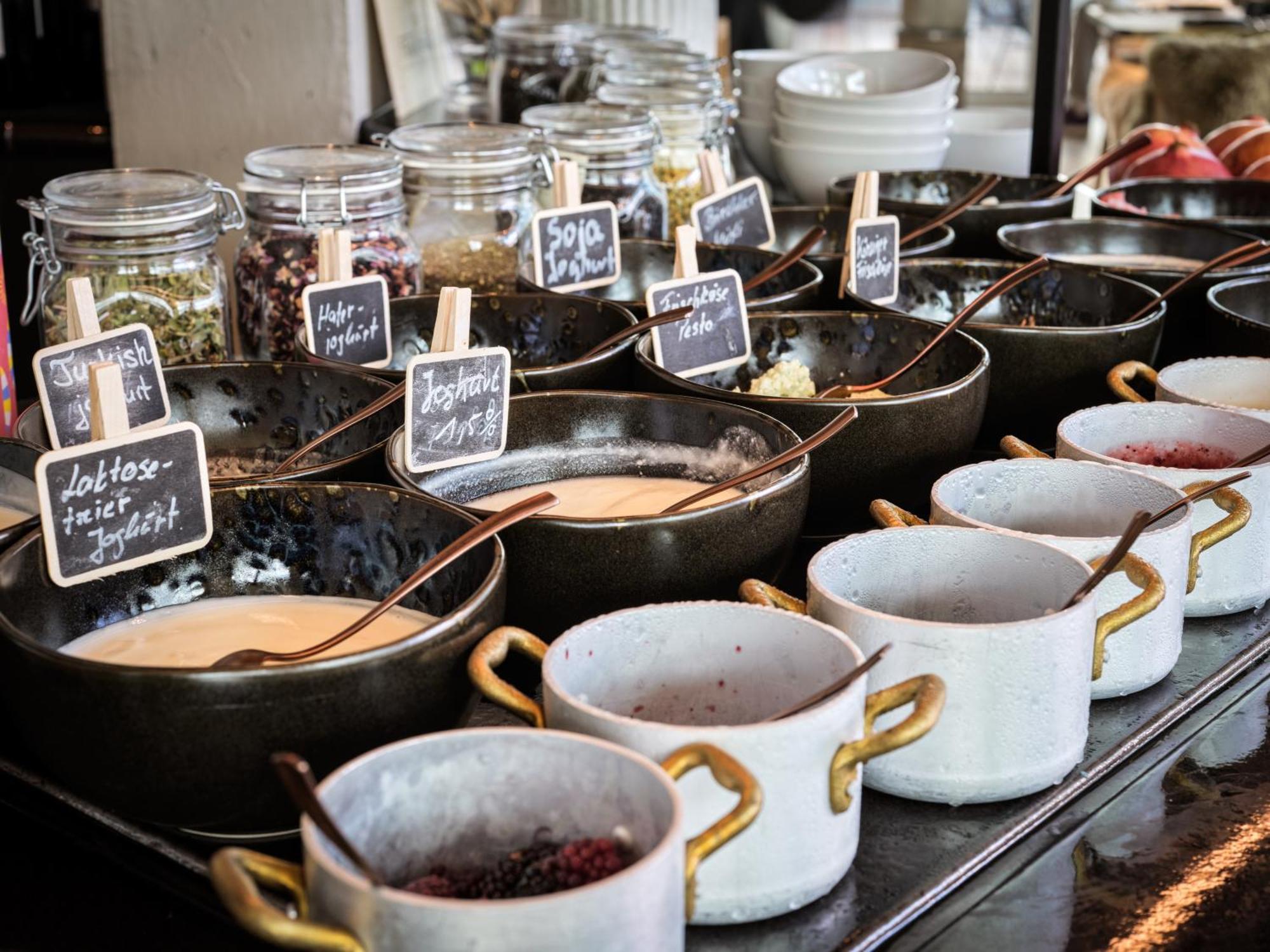 The Breeze Aparthotel Heringsdorf  Exterior photo Tea tasting at the Tea Museum, Amsterdam