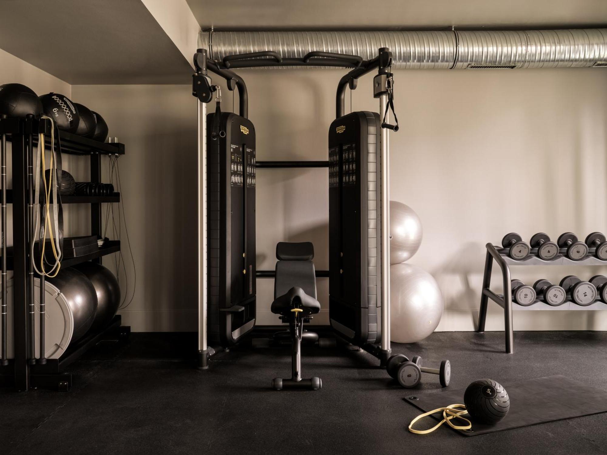 The Breeze Aparthotel Heringsdorf  Exterior photo A functional trainer